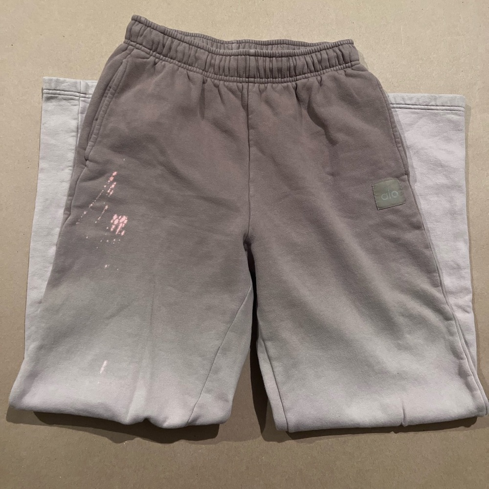 ALO Yoga Sweatpants with Elastic Waistband